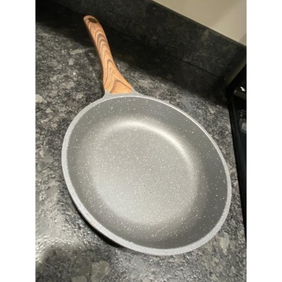 Swiss Granite Coating Nonstick Omelette Frying Pan Skillet - Picture 5 of 7
